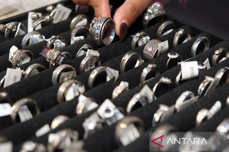 Jenis perak yang bisa dijadikan aset investasi